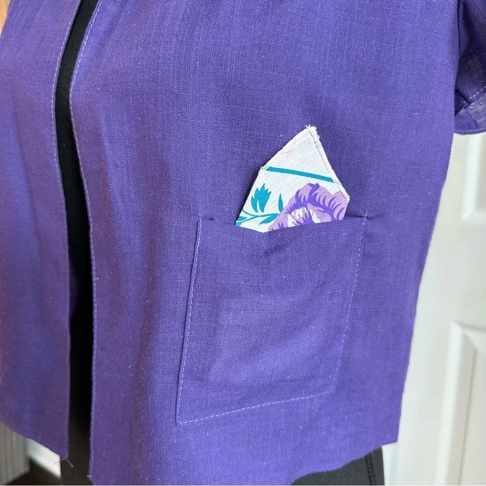 Vintage 1970’s Grape Purple Collared Bolero Style Jacket Coverlet Top - Picture 2 of 4